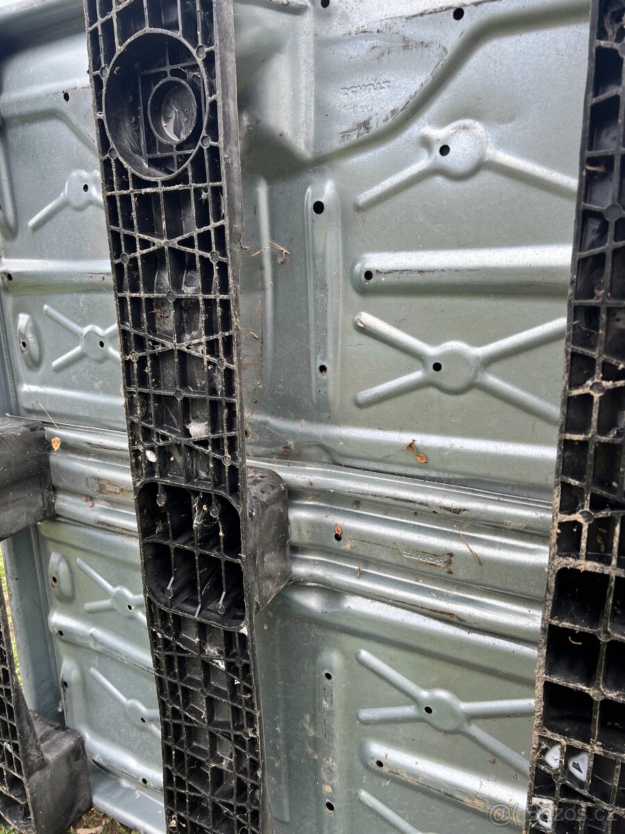 IBC klec na kubíkovou nádrž, plast, pozink - 7