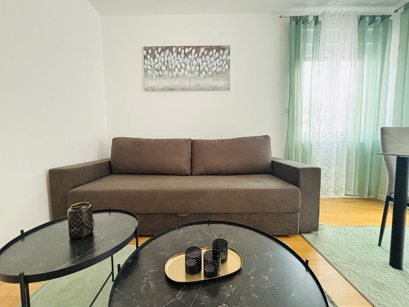 Chorvátsko-Trojizbový zariadený apartmán s bazénom - 7