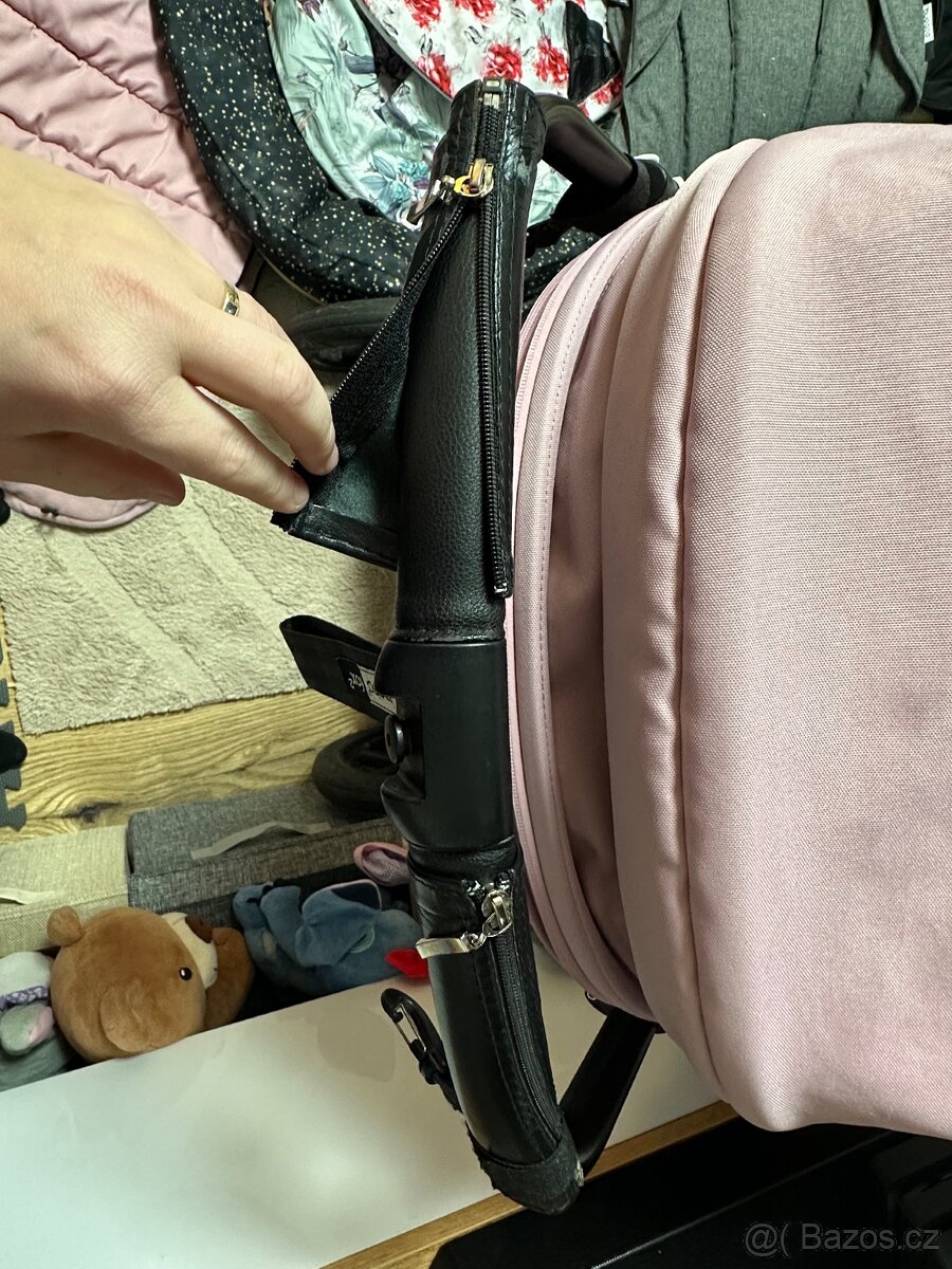 Kočárek Bugaboo FOX 2 - 7