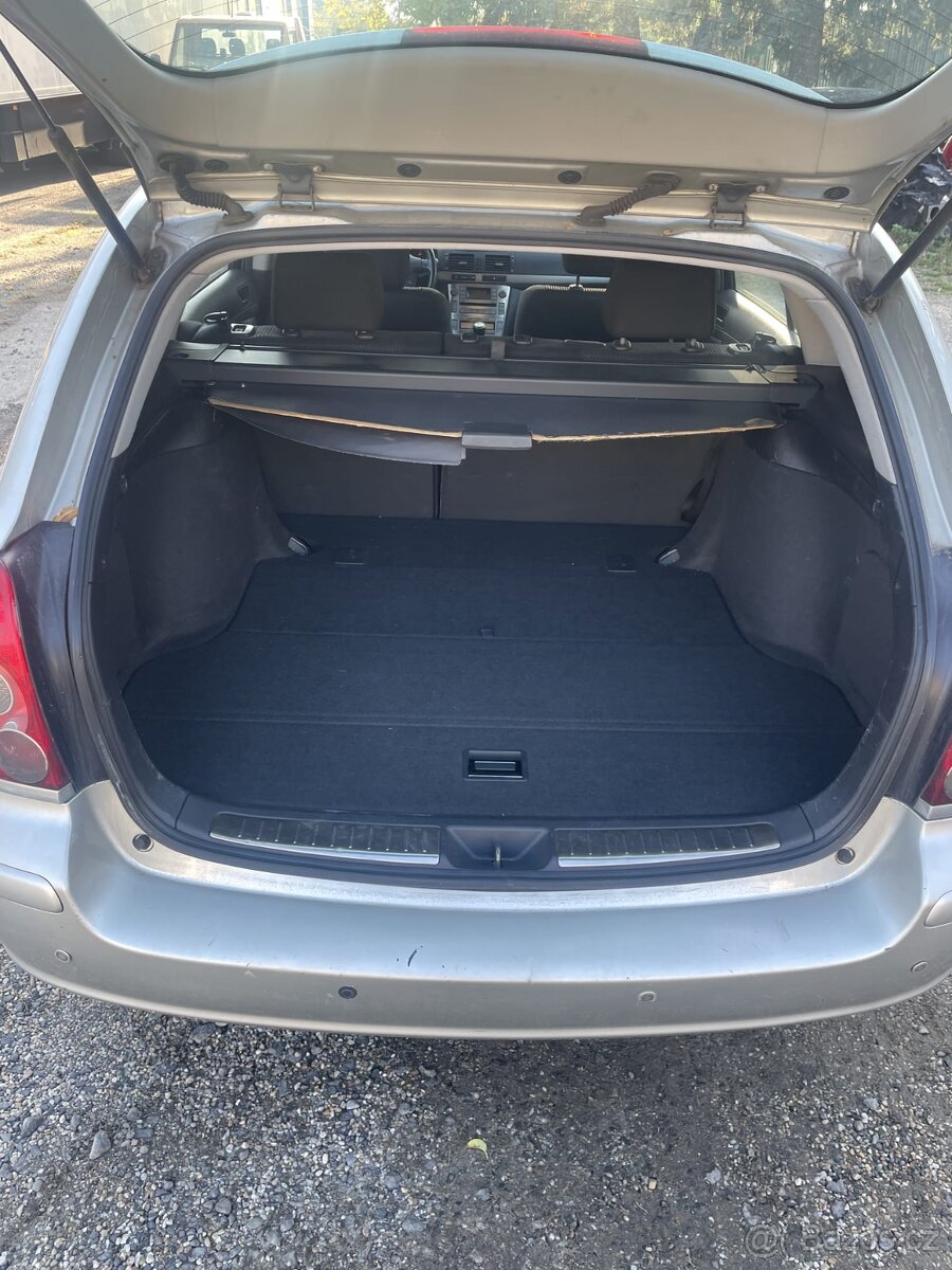 Toyota Avensis 2004 2.0 d4d 85kw - 7