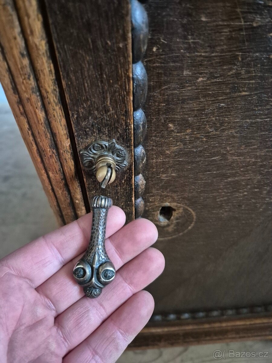 STAROŽITNÝ PSACÍ STŮL - PROSTOROVÝ - 7