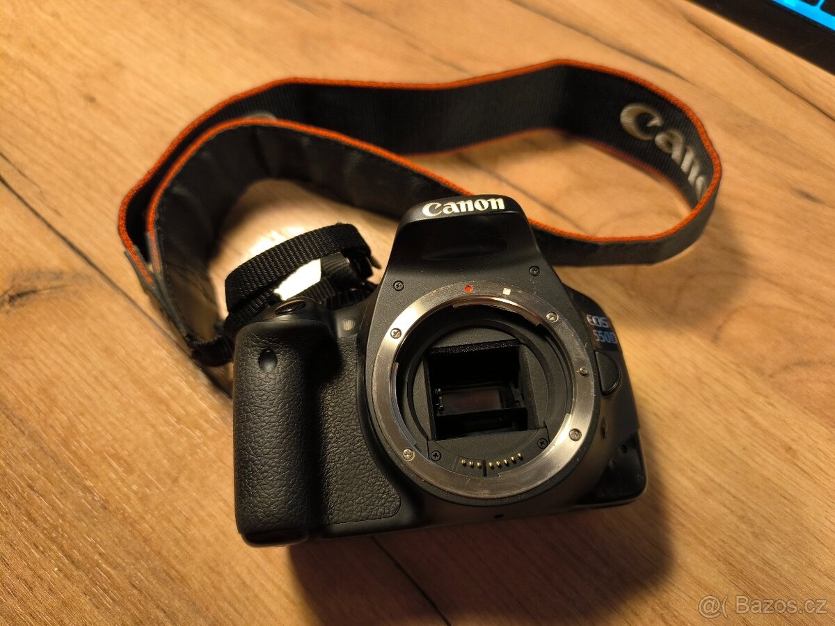 ZRCADLOVKA CANON EOS 550D - 7