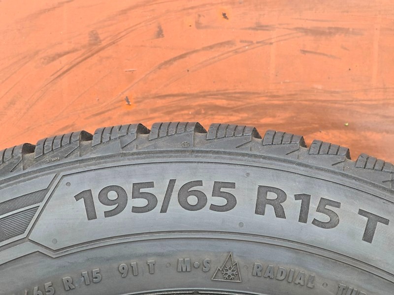 Zimní Barum+BFGoodrich 195/65/15 + disky - 7