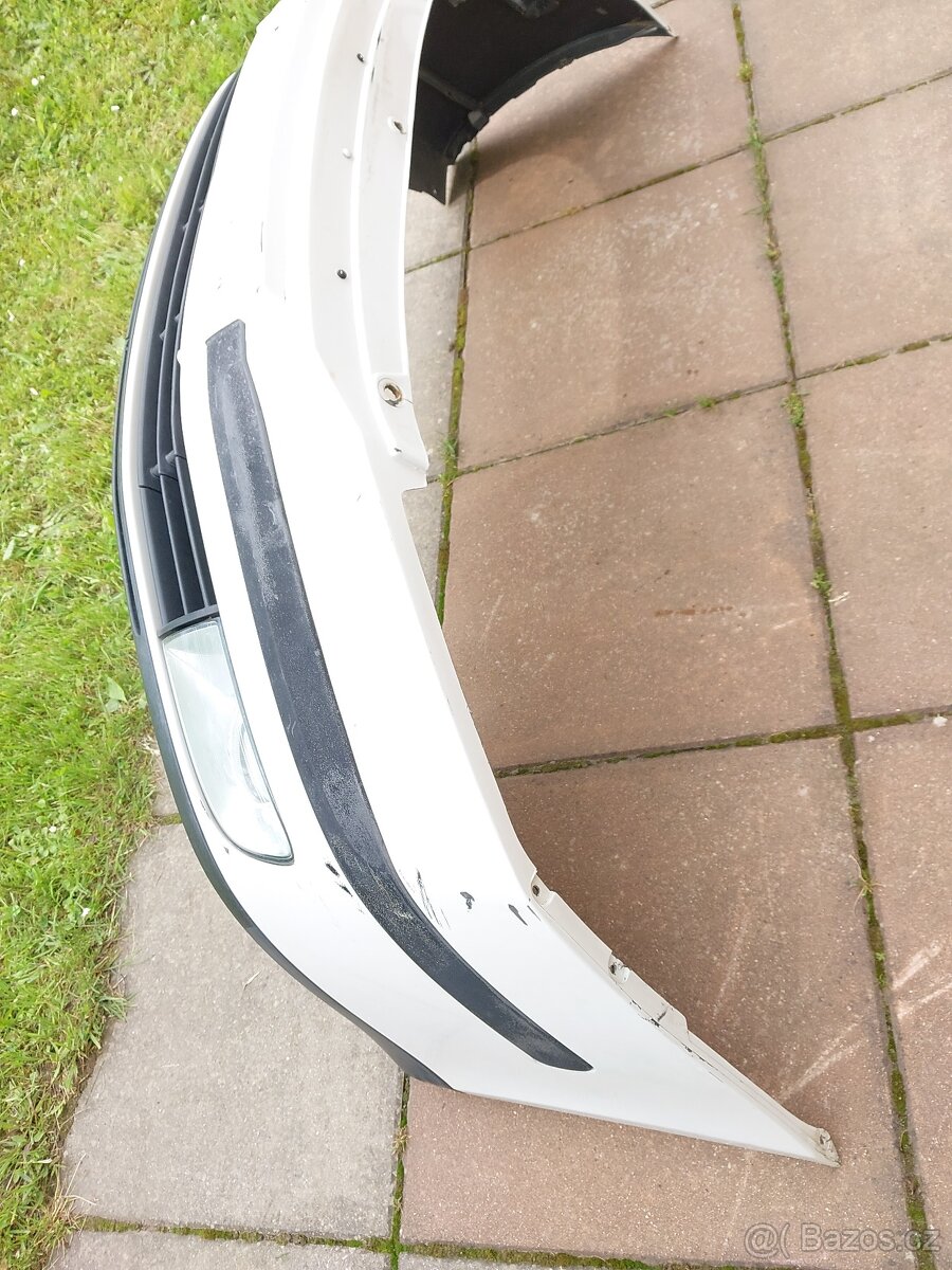 Škoda Octavia 2 – Nárazník přední - 7