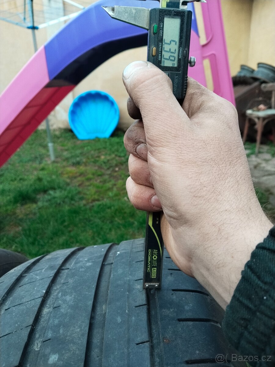 Pneu 255/45 R18 letní - 7