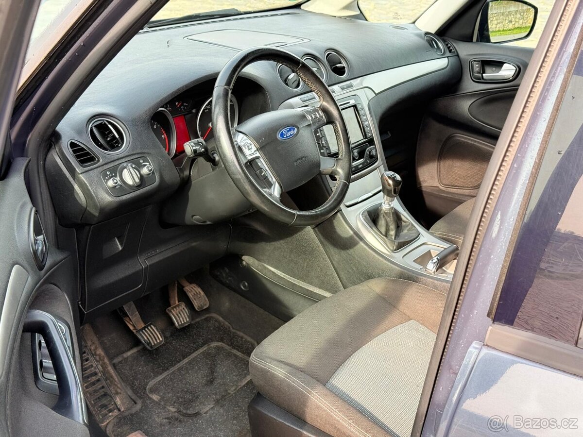 FORD GALAXY - 7