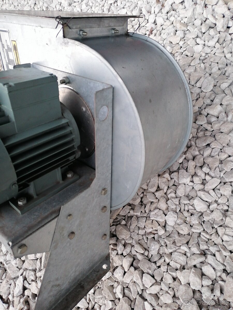 Nový ventilátor,odsávání - 7