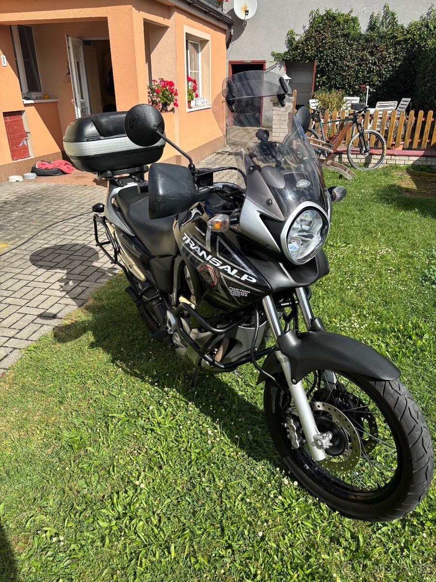 Honda Transalp XL 700 VA 2011 - 7