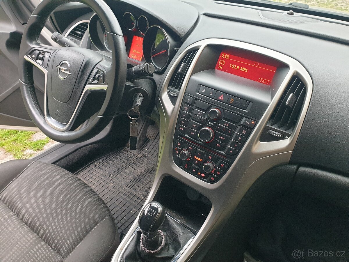 Opel Astra J 1.6 16v 85kw - 7