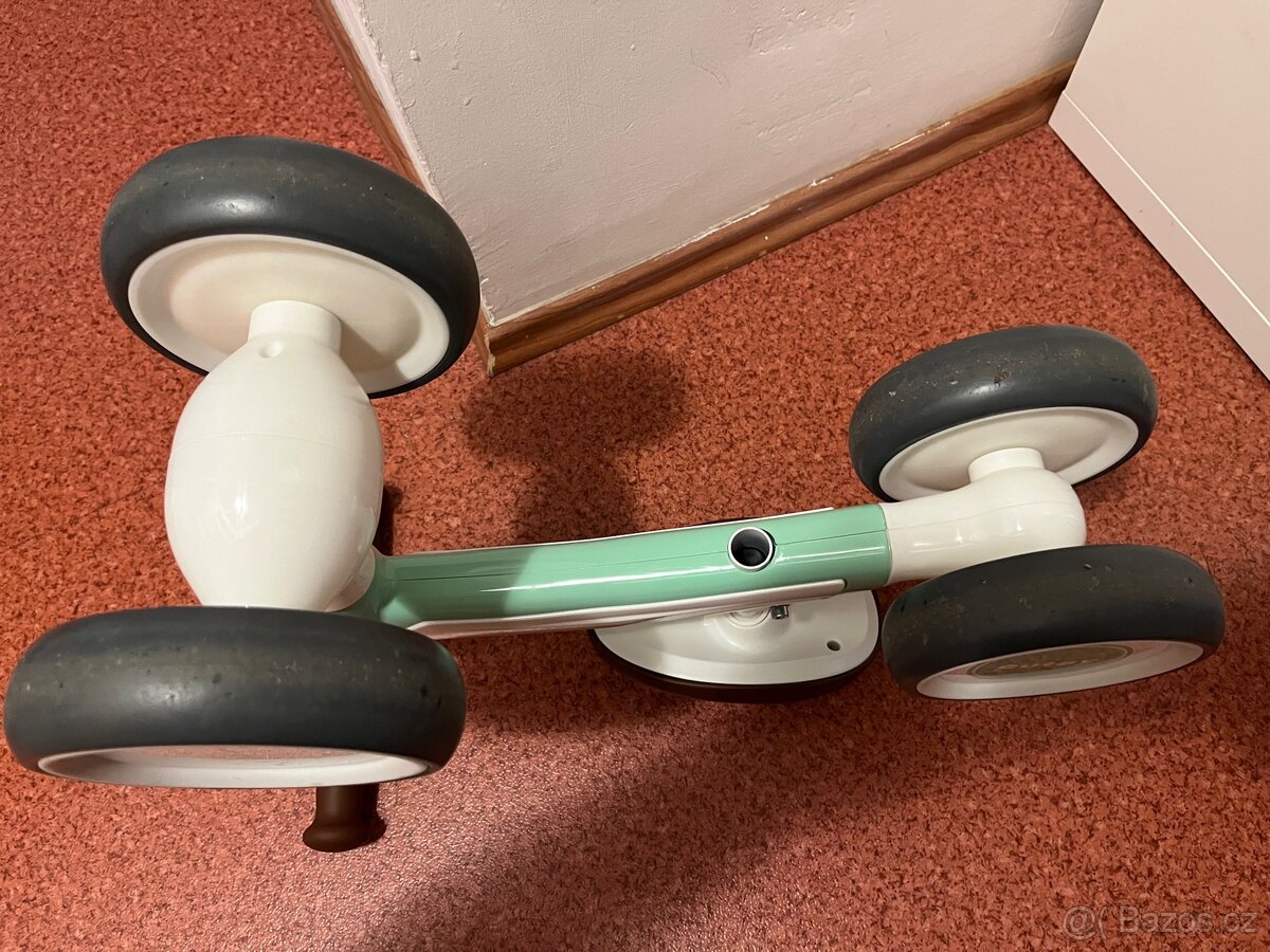 Odstrkovadlo motorka Cutey - 7