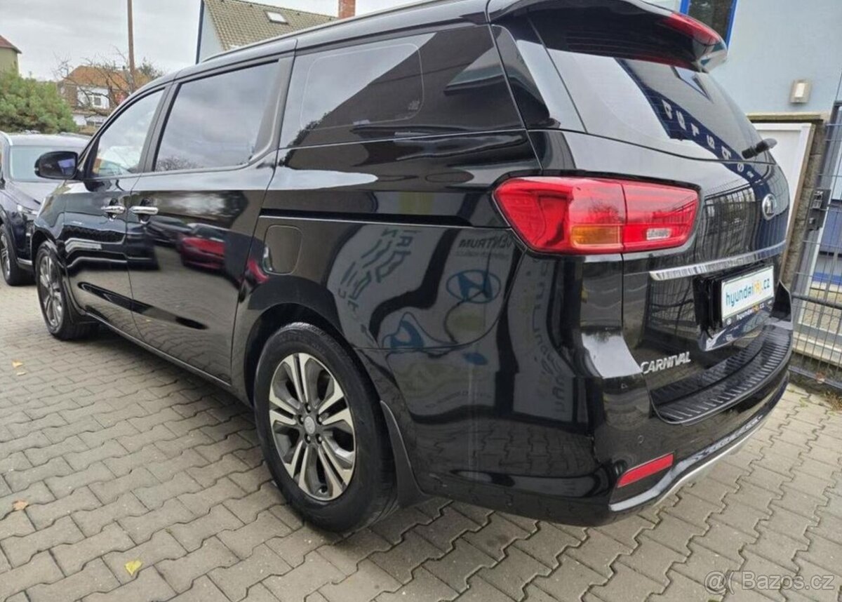 Kia Carnival 9 míst-REZERVACE1 - 7