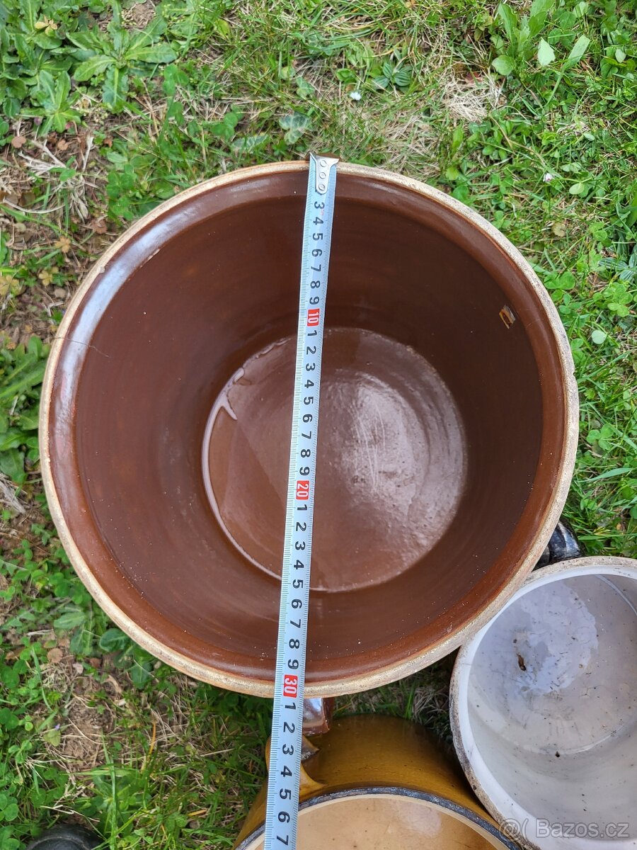Staré kameninové nádoby - 7