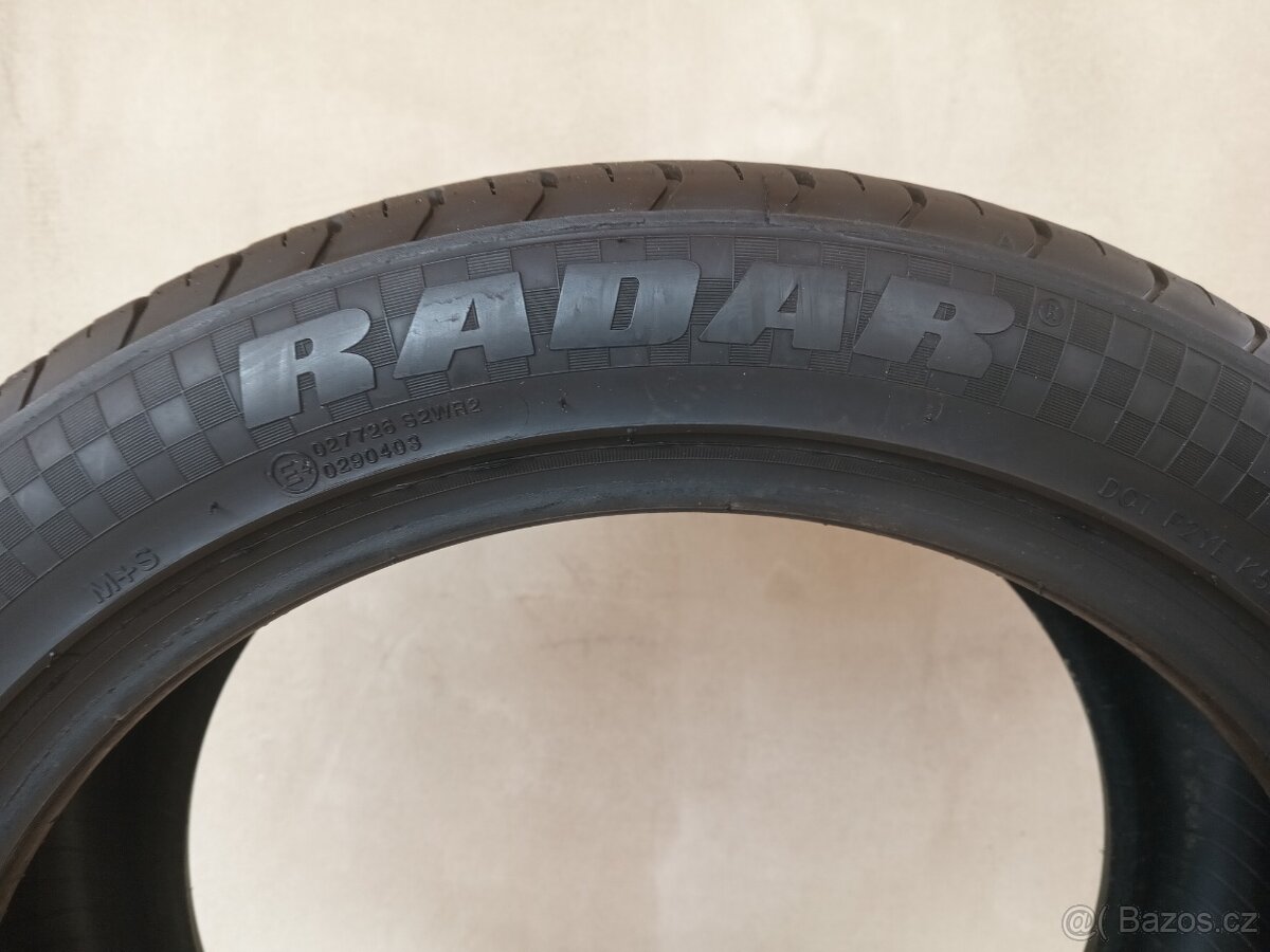 Sada letních pneu 245)45/19. - 7