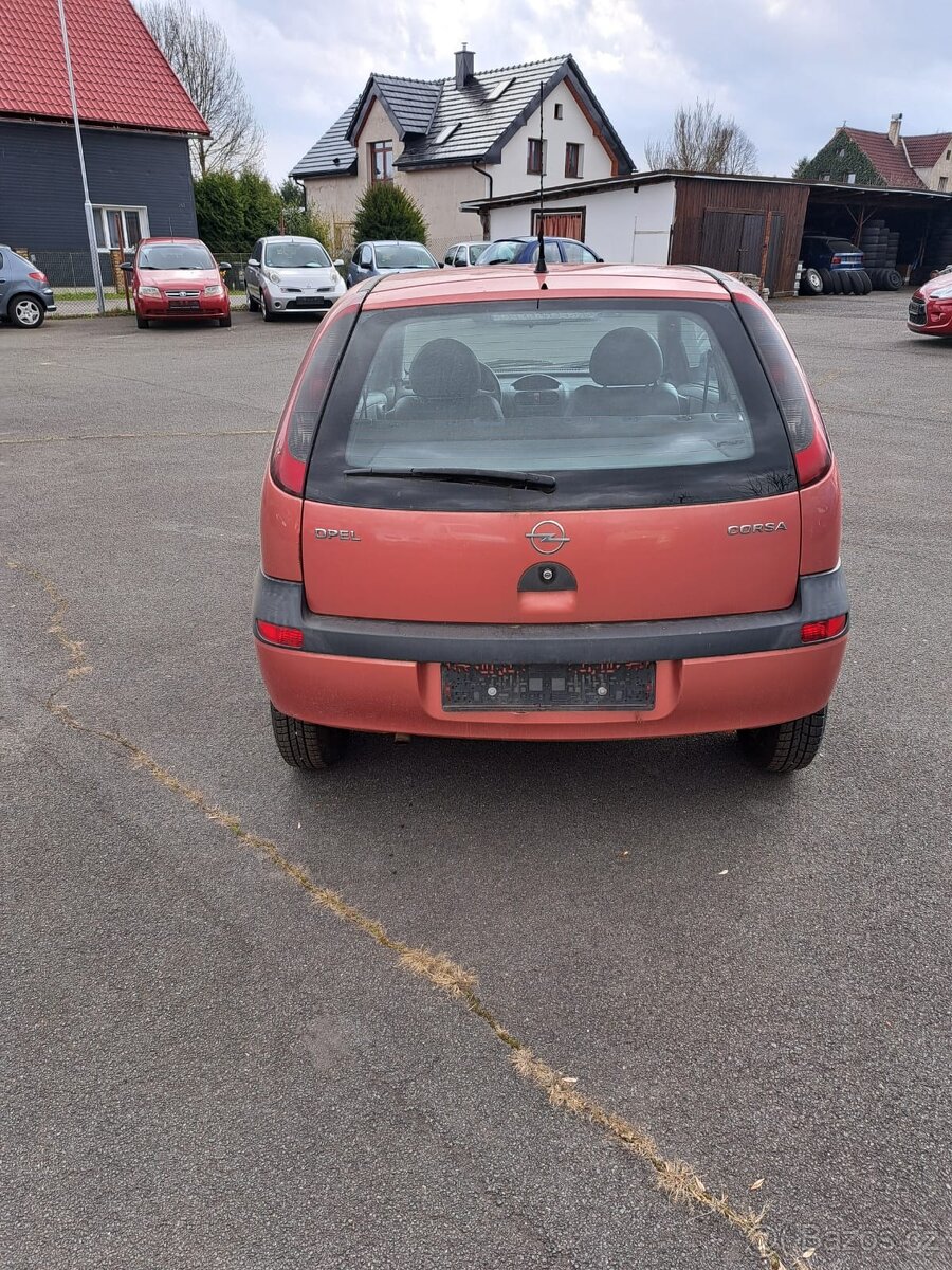 Opel Corsa-C 1.0 benzín 43kW - 7
