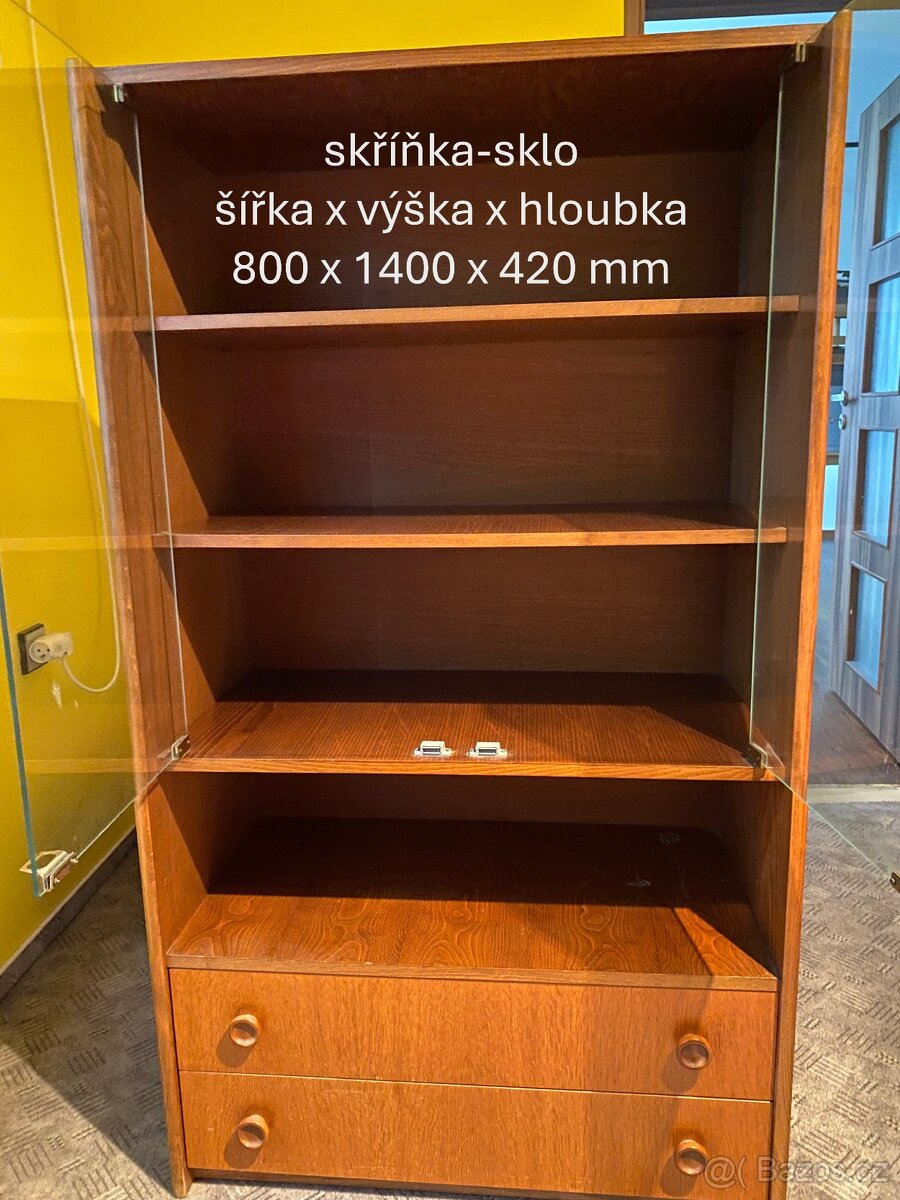 obývací stěna + sedačka + šatní skříň + knihovnička - 7