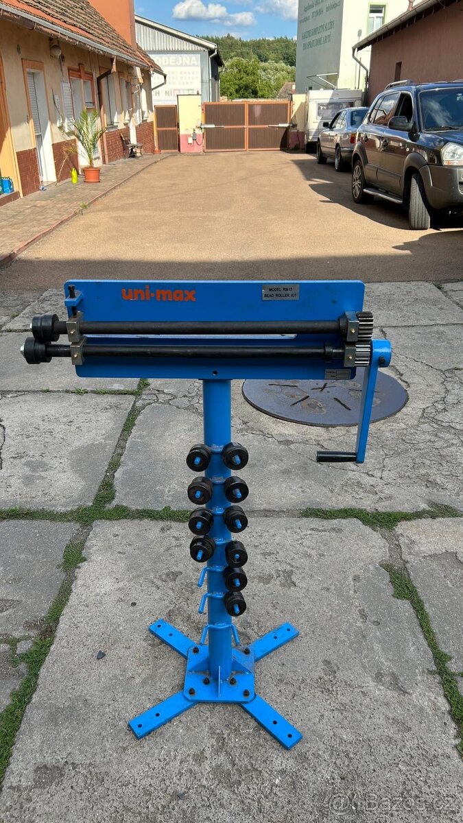 3 kusy karosářského vybavení - 7