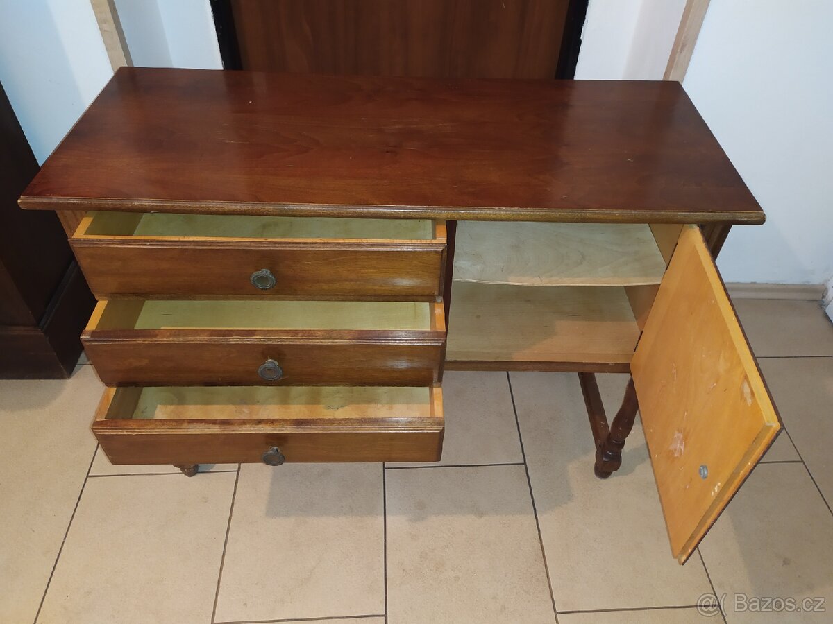 Stará skříňka - 7