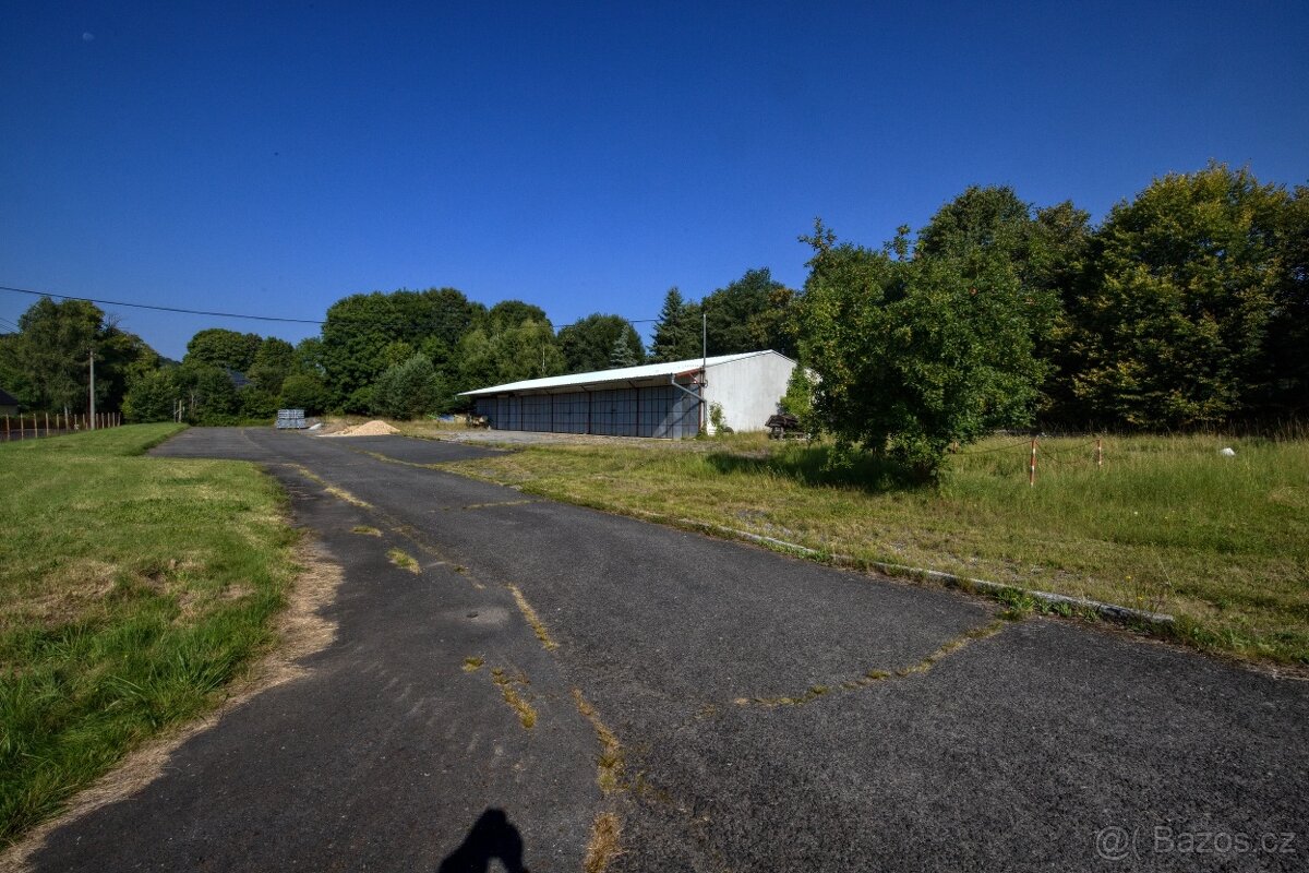Prodej stavebního pozemku 5 987 m² se stavbou – Broumov - 7