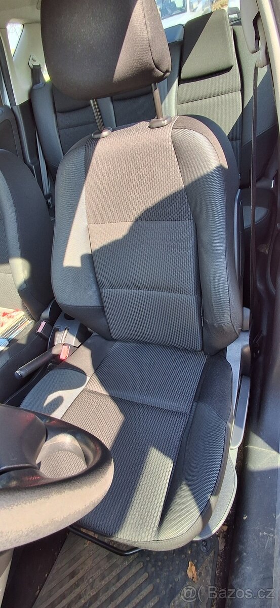 Peugeot 207 SW (kombi) - 7