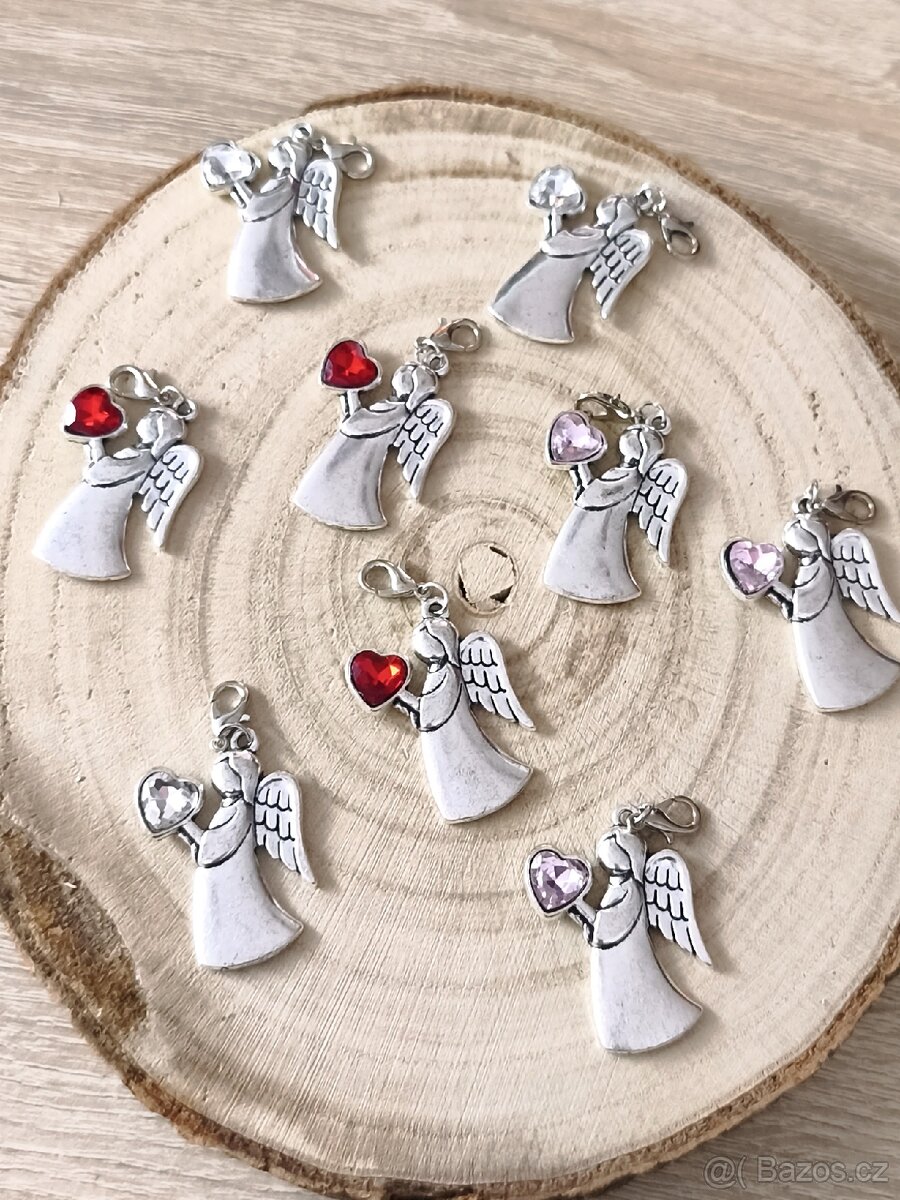 Anděl držící kamínkové srdce..... pro Tebe - 7