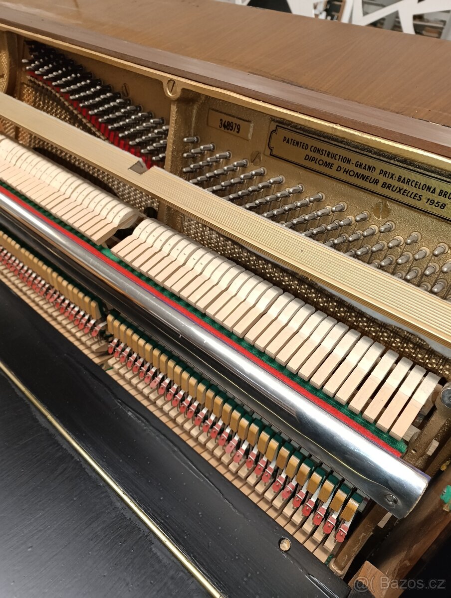 Klavír, piano, pianino Petrof - 7