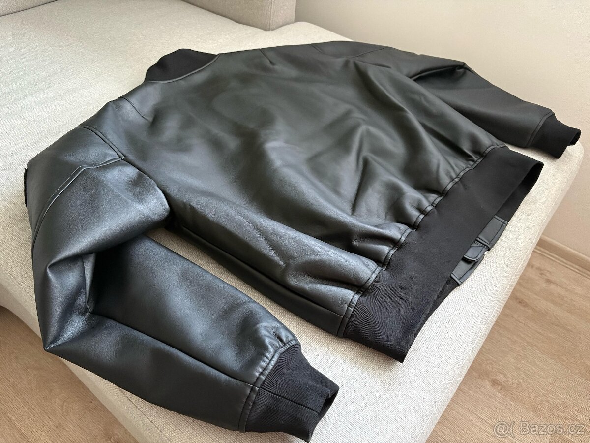 Pánská černá bunda bomber - Calvin Klein Jeans - 7