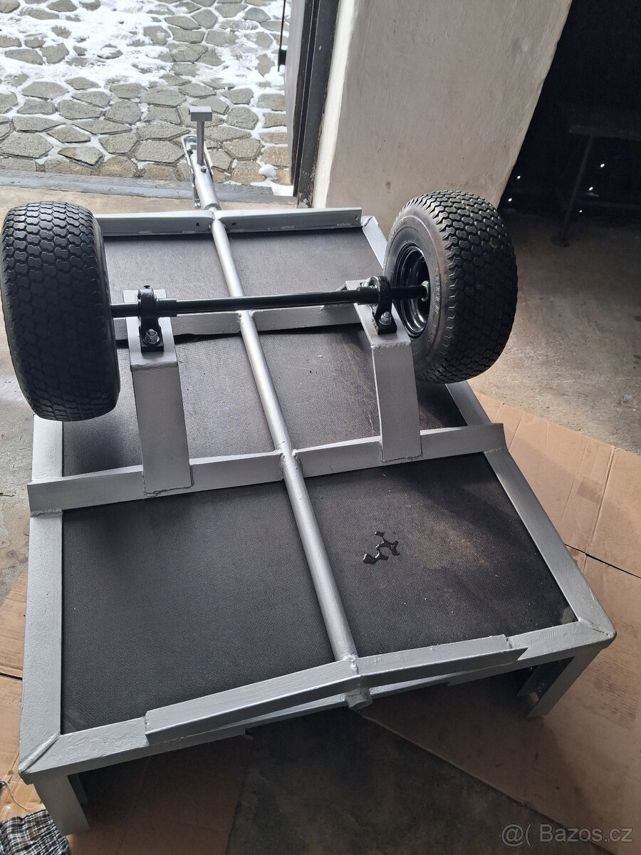 SEKAČKA S VLEČKOU - 7