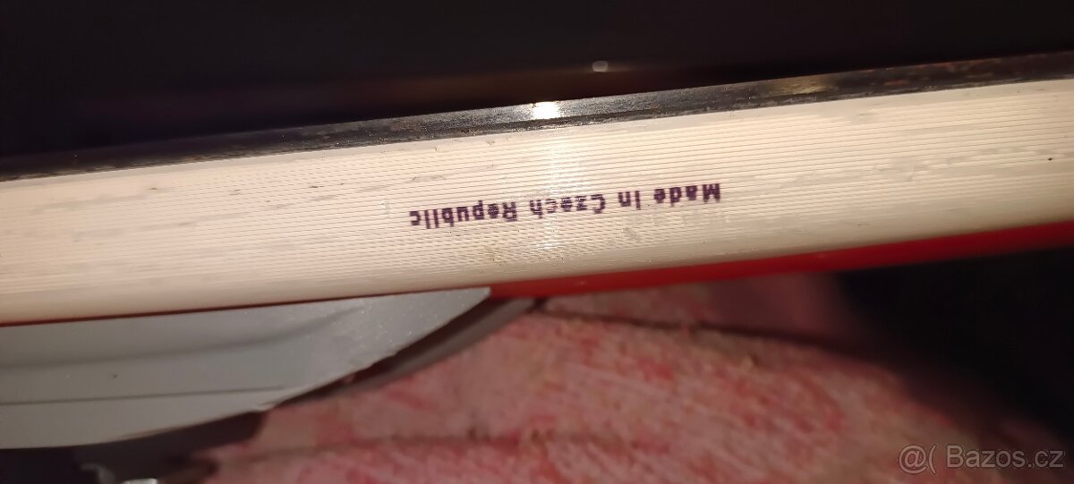 Lyže + hůlky + boty + přilba - 7