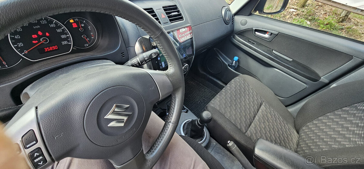 Suzuki SX4 1,6 - 7