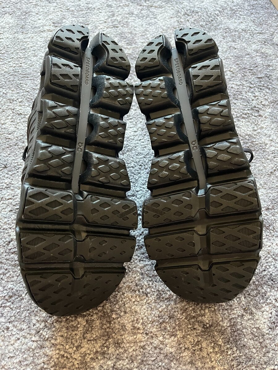 6x boty On Running Cloud velikost 42 - 42,5 - 43 - 7