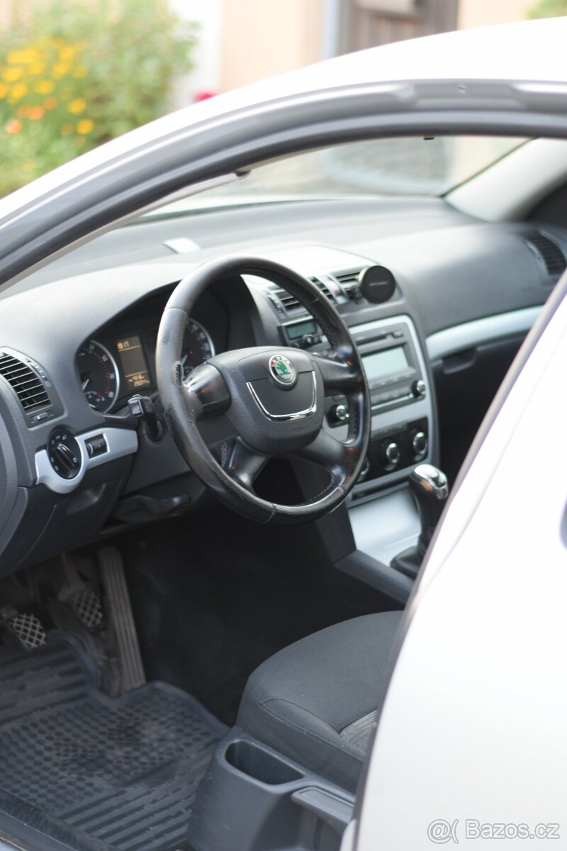 Škoda Octavia 2 facelift (2012) - 7