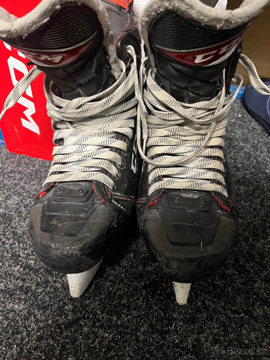 Hokejové brusle CCM JetSpeed FT4 Pro - 7