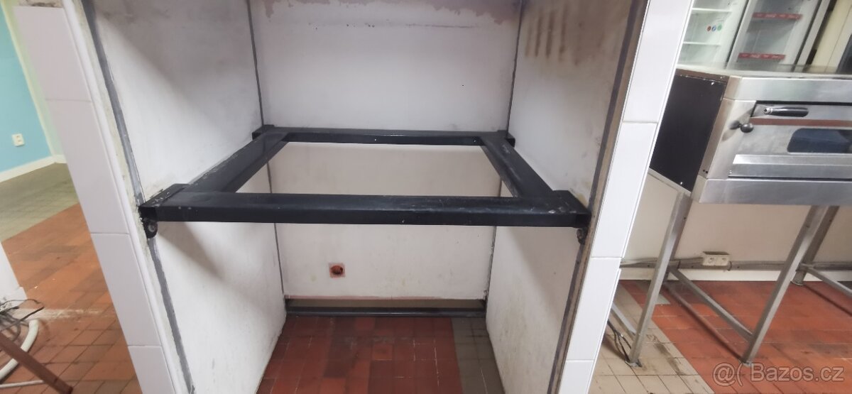 Podstavec, stůl, box a digestoř pro Pizza pec Redfox - 7