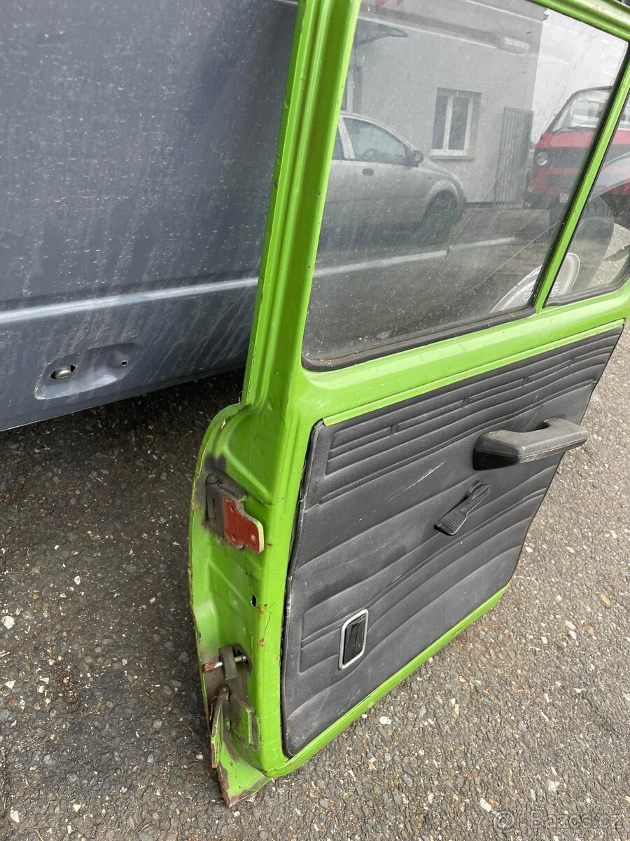 sada dveří Škoda 100 - 7