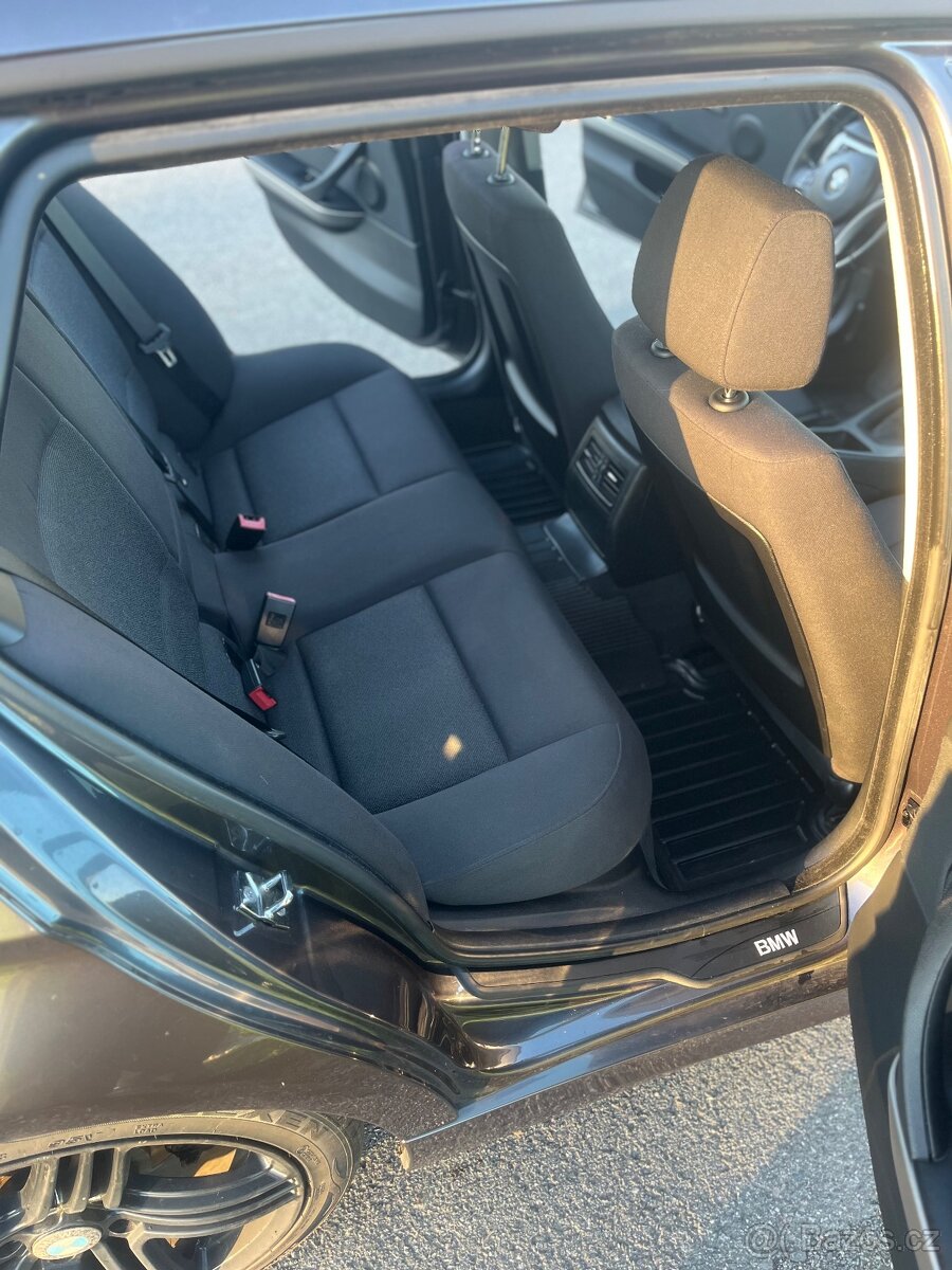 BMW e91 320d M47 - 7