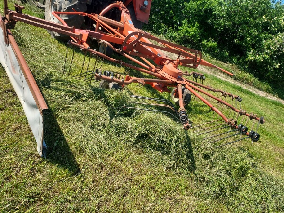 Shrnovač sena Kuhn GA 3501GM - 7