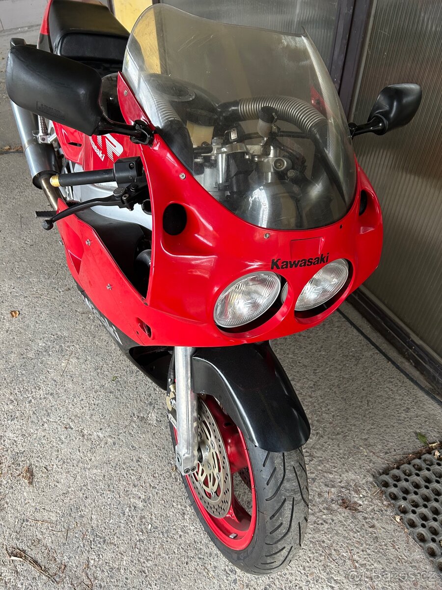 Kawasaki ZXR 750 H1 - 7