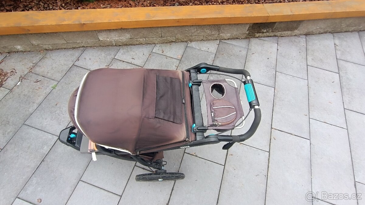 Kočárek značky Thule - 7
