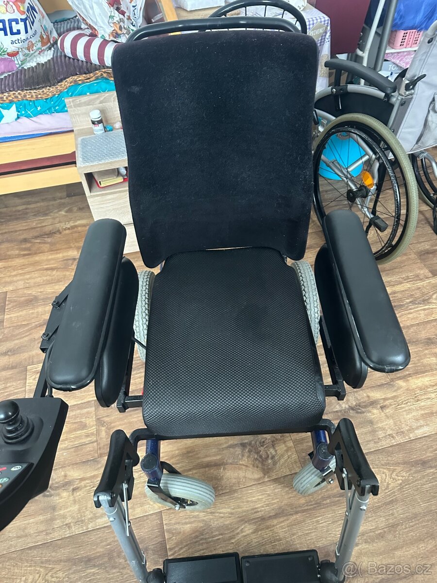Invalidní vozík elektro - 7