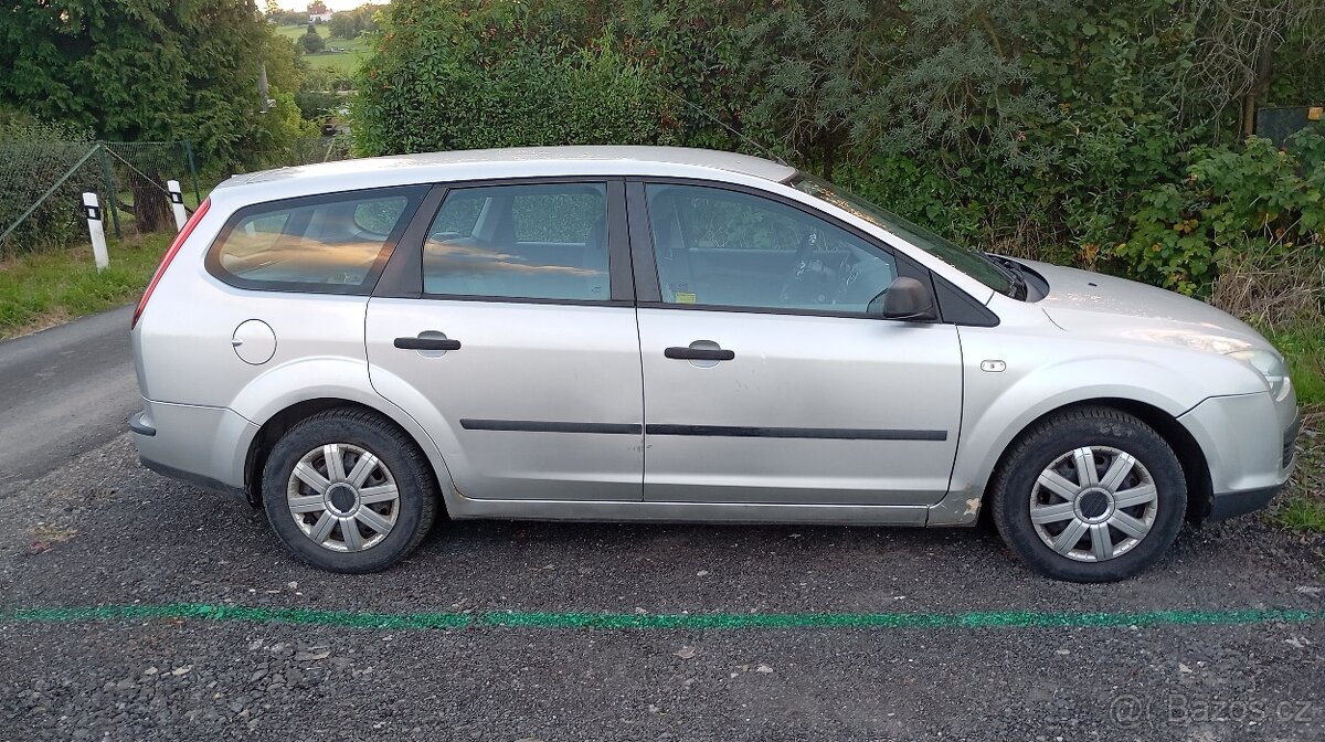 Ford Focus kombi 1.6 TDCi 66kw - 7