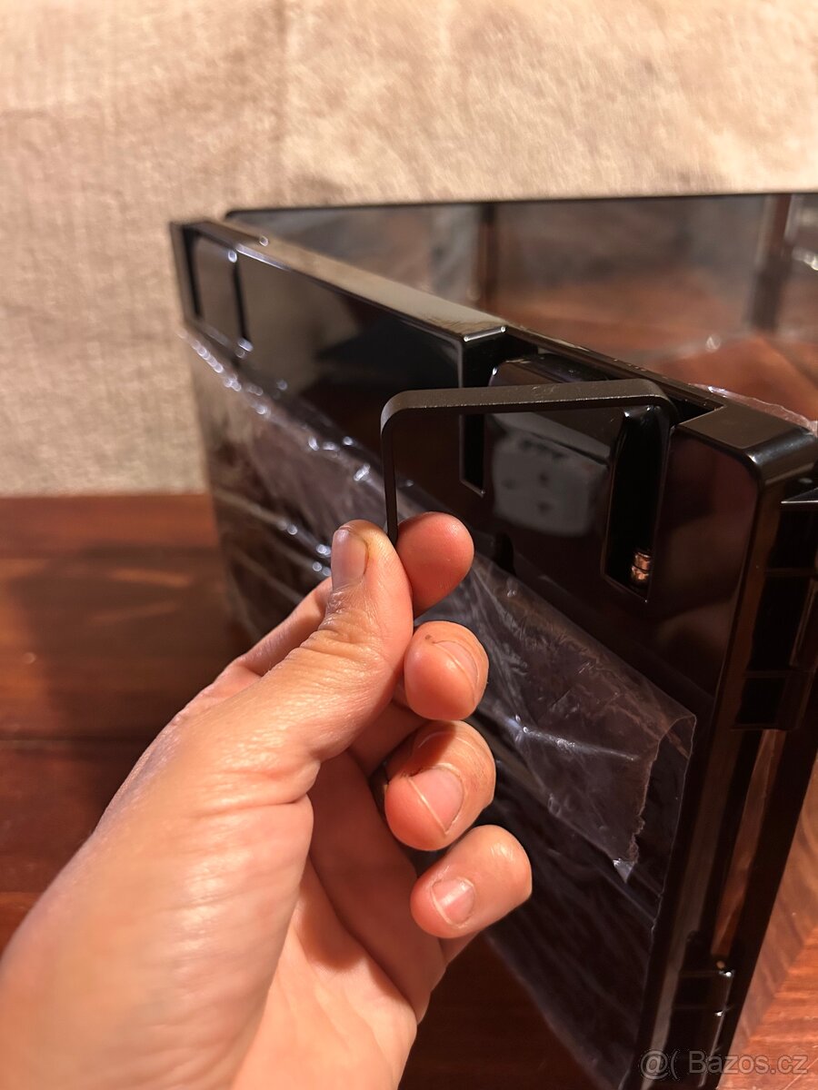 Kosmeticke zrcadlo tristranne - 7