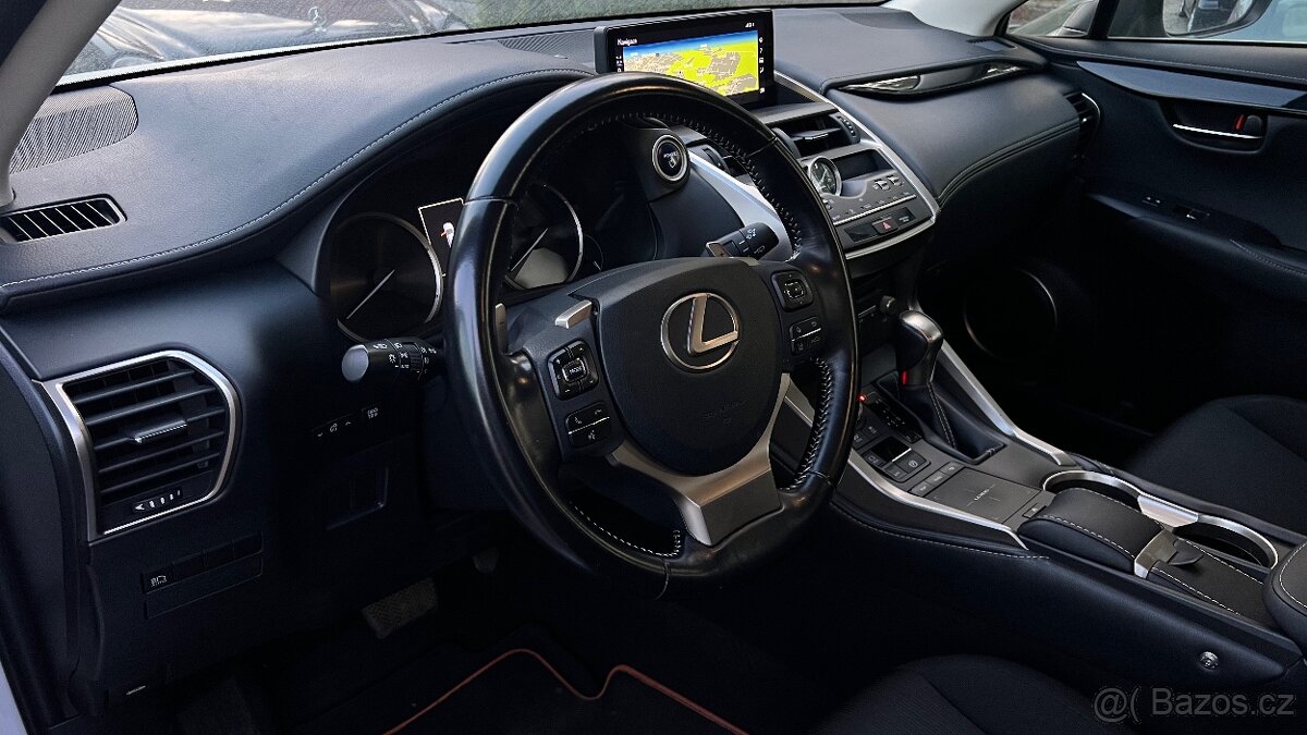 Lexus NX300h Hybrid m.2021 Perleť Navi Kamera Automat CVT - 7