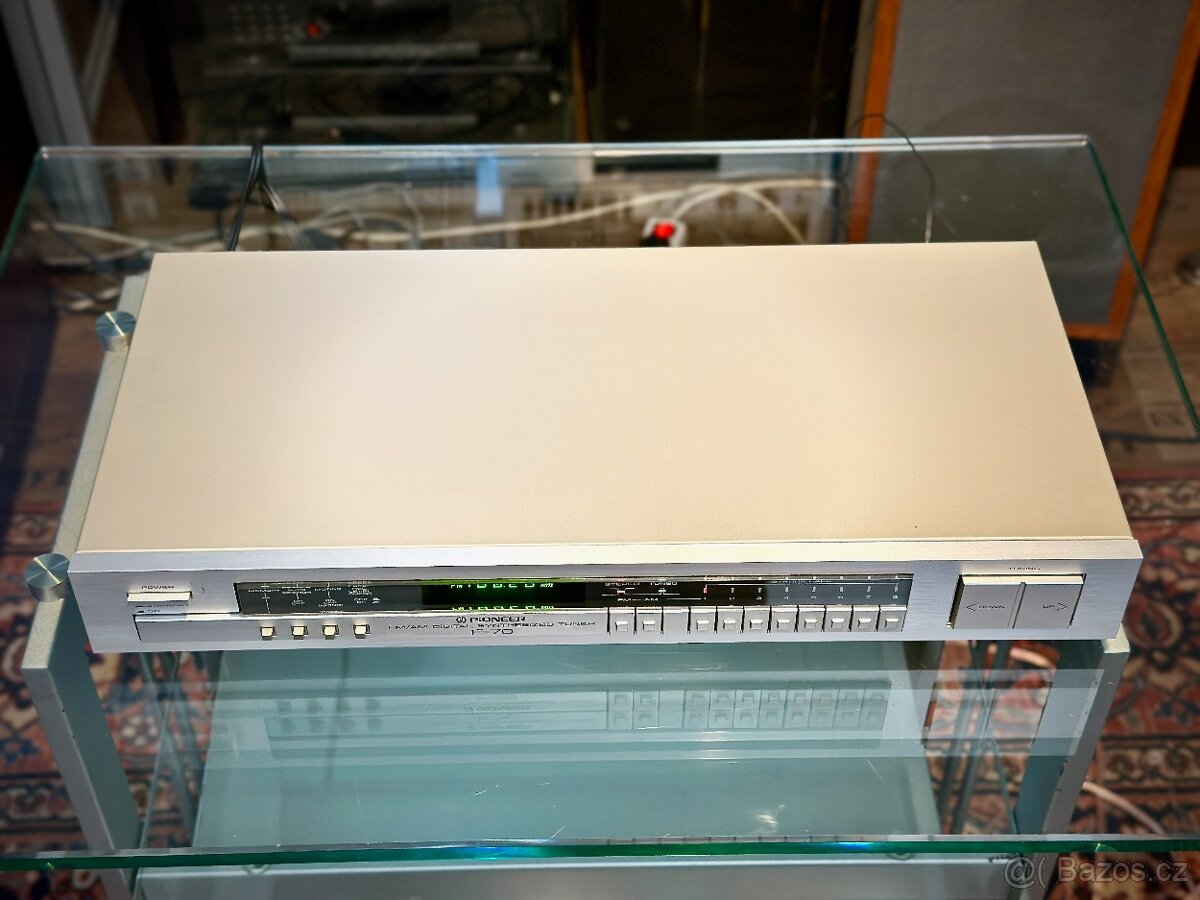 PIONEER F-70 (r.1983) 120V - 7