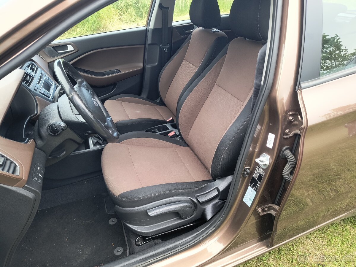 Hyundai i20 1,2i blue - 7