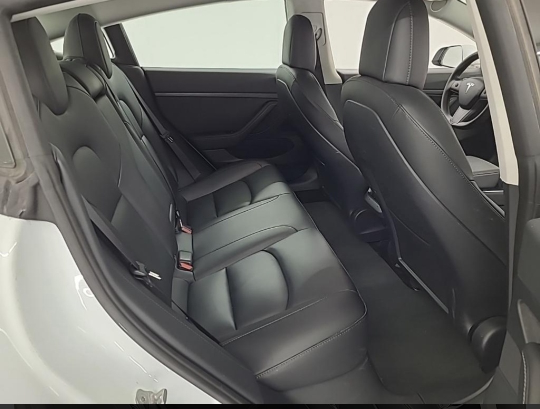 Tesla model 3 SR+ 2020 - 7