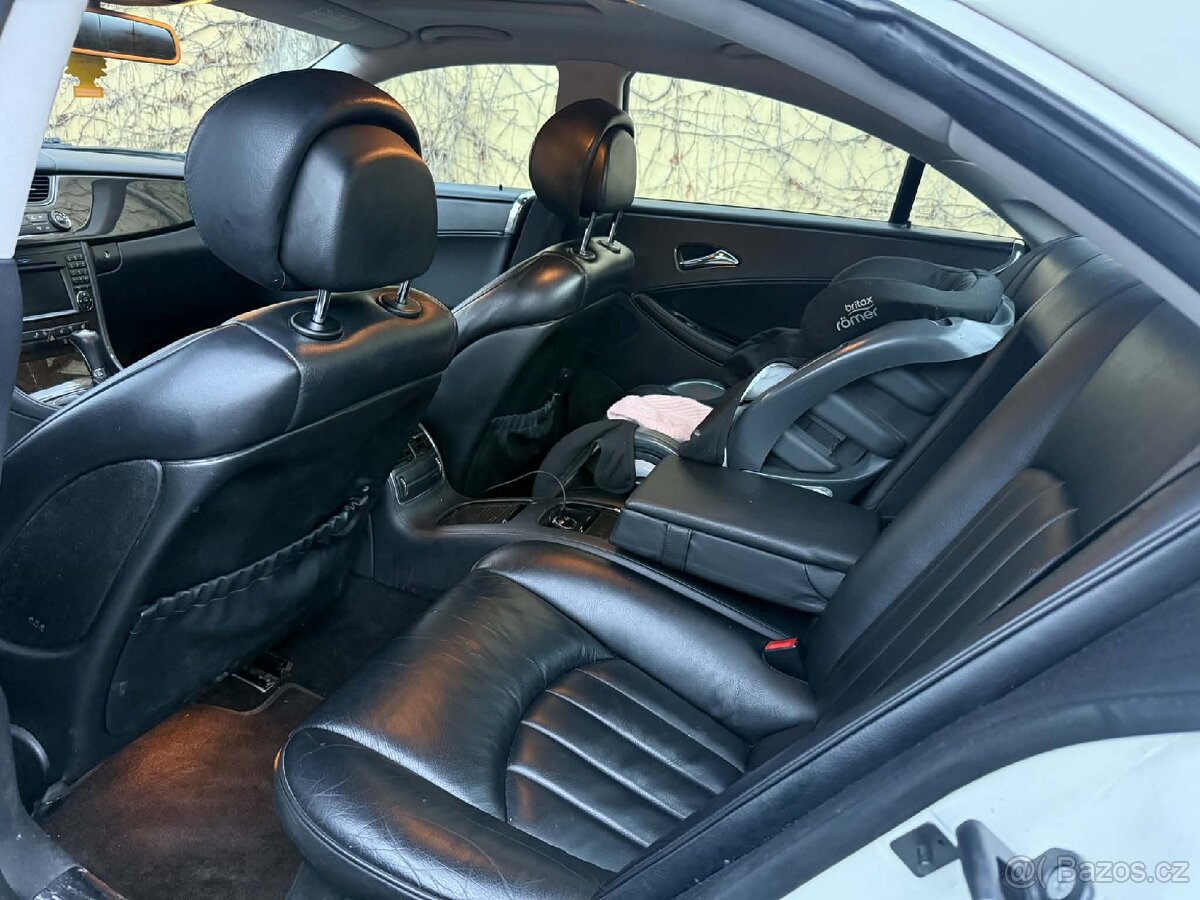 Mercedes-Benz CLS - 7