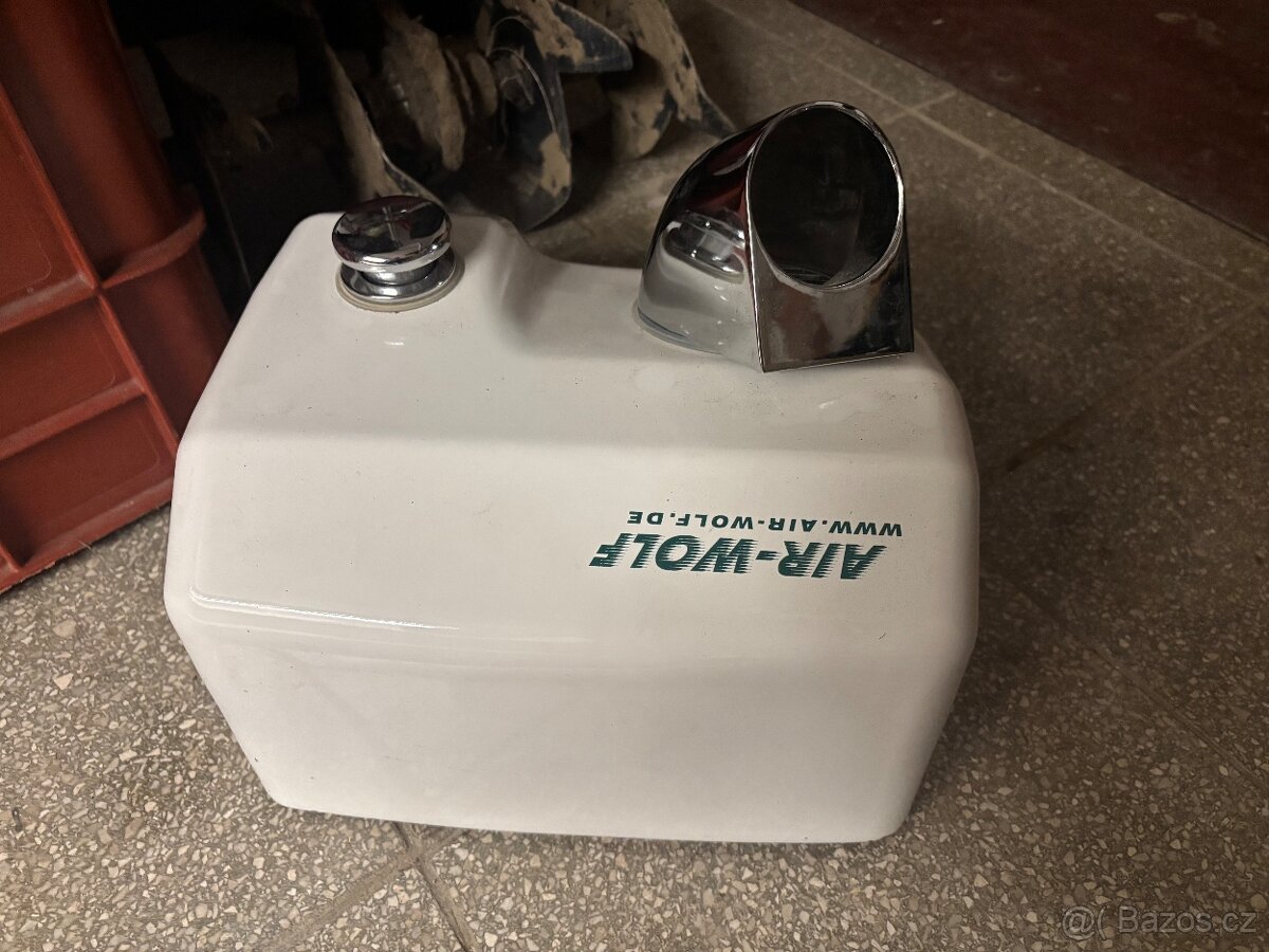 Světla Philips 2x a sušák rukou - 7