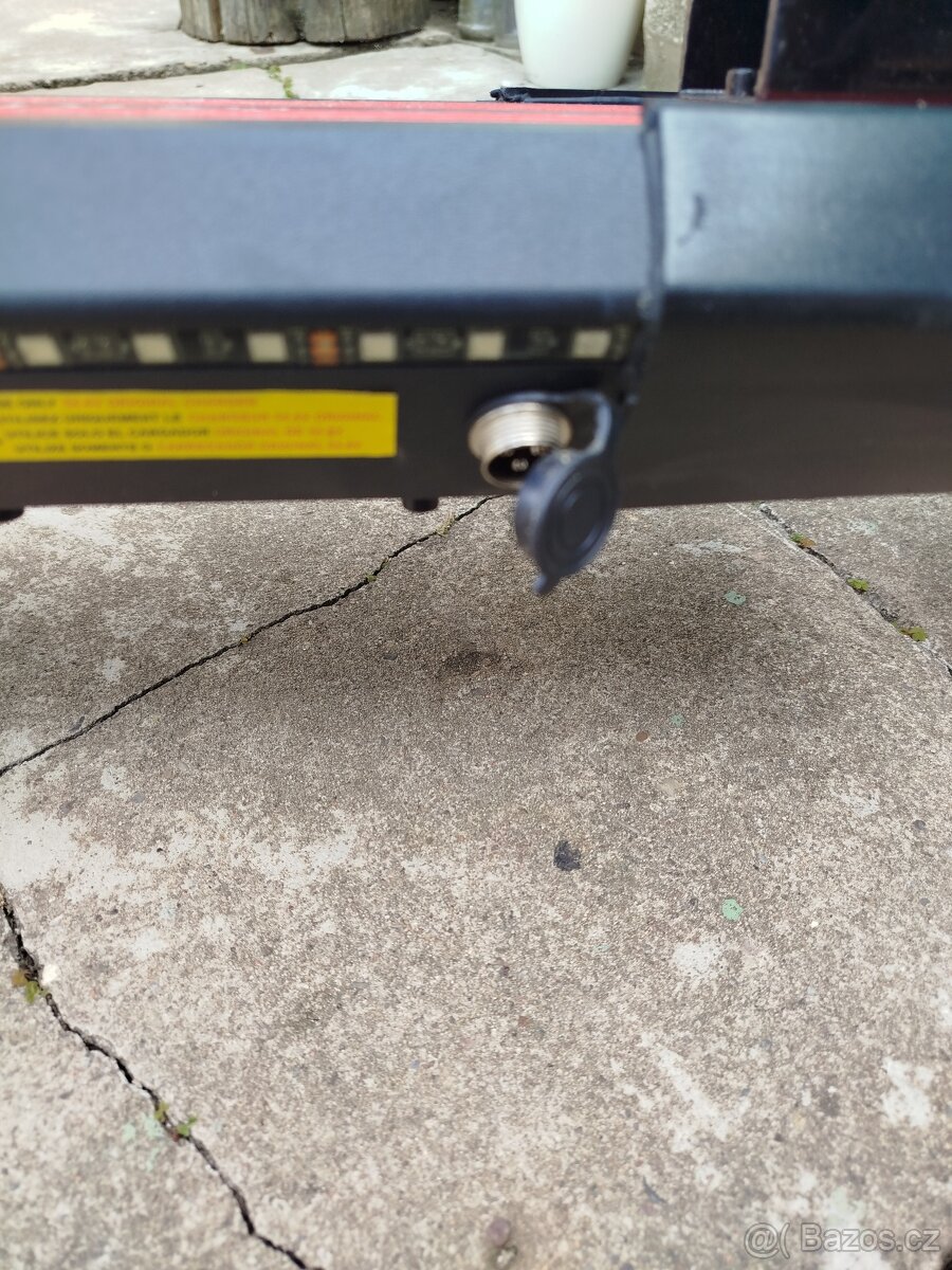 Elektrokoloběžka Kugo Kirin M4 - 7