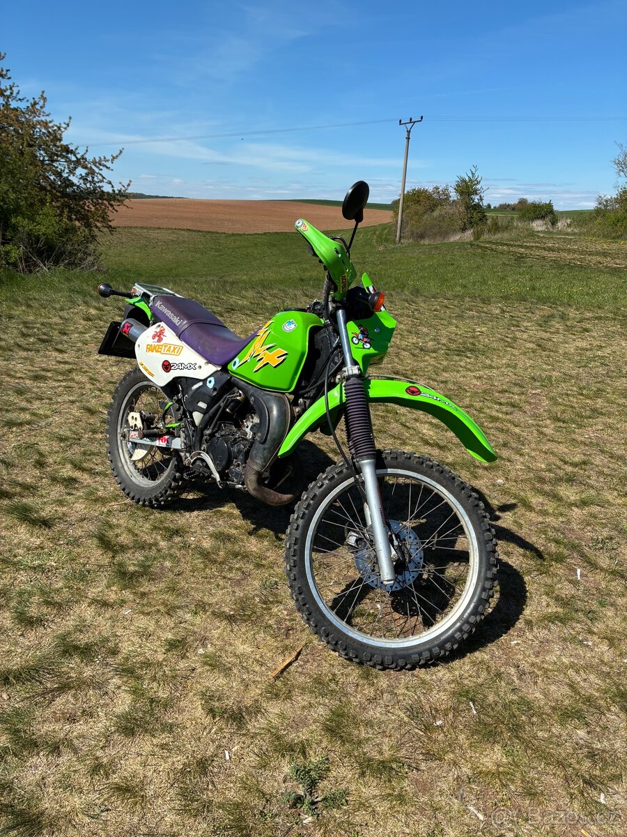 Kawasaki KMX 125 - 7