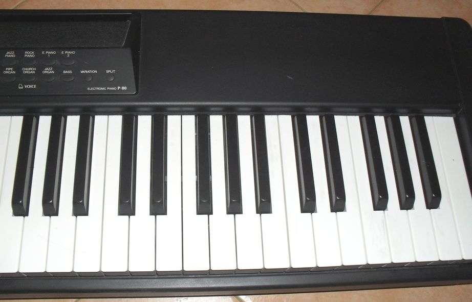 Stage piano Yamaha P-80 - 7